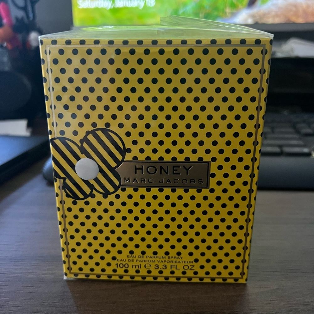 Never Opened Marc Jacobs Honey Eau de Parfum 100 ml 3.3 FL OZ